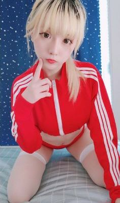 我的朋友的姐姐_爱奇艺VIP神马影院手机在线